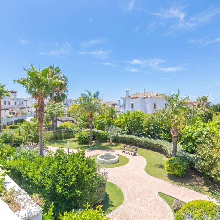 Sunset Boutique Resina Golf - Happy Rentals - Apartment - 22