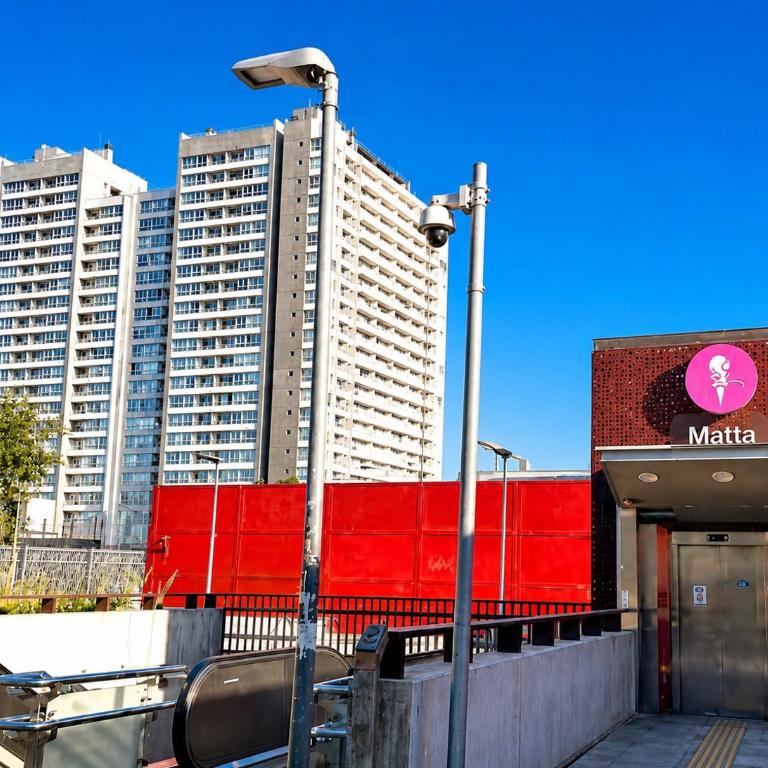 Amoblado 11A una cuadra Metro Matta - Family Two-Bedroom Apartment with View - 14