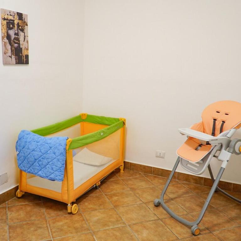 A Casa Di Laura - Two-Bedroom Apartment - 7