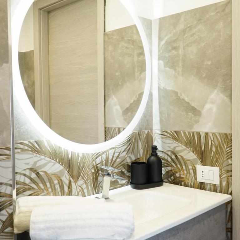 A Casa Di Laura - Two-Bedroom Apartment - 18