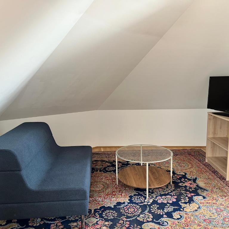 City Appartement mit Balkon - Apartamento de 1 dormitorio - 7