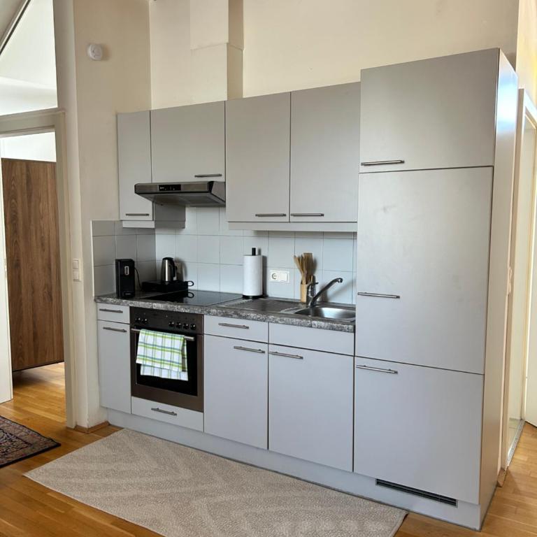City Appartement mit Balkon - Apartamento de 1 dormitorio - 5