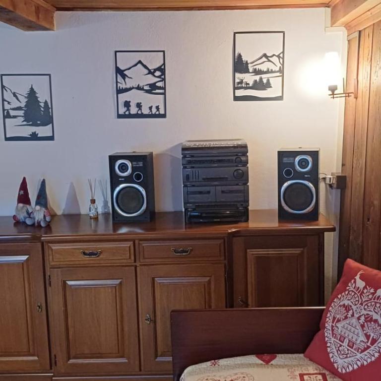 Honorinne's Haus - Maison Gran Praz - Caratteristica casa con Giardinetto - Appartamento con 2 Camere da Letto - 25