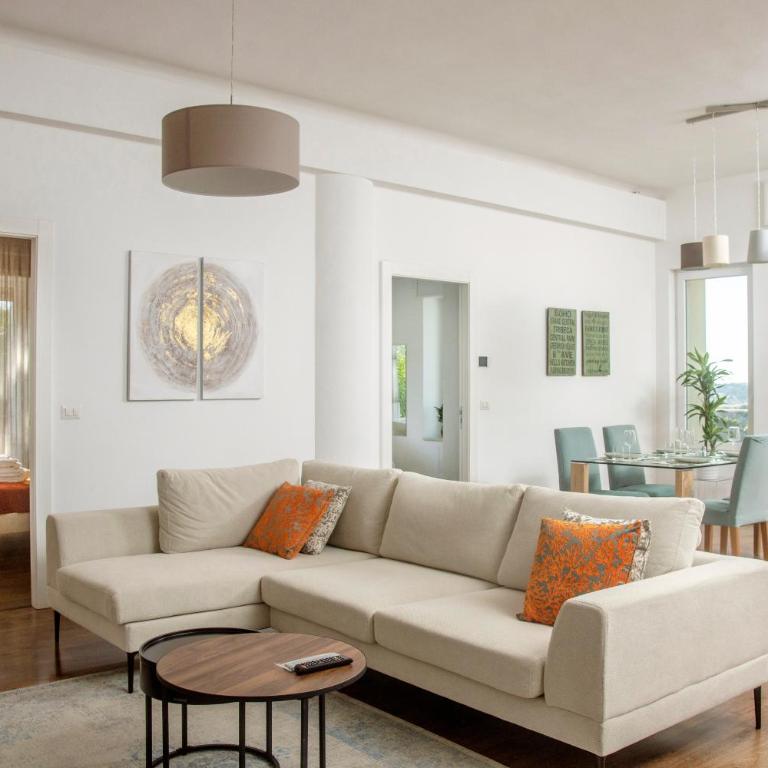 Panoramic View Apartment - Appartamento con 2 Camere da Letto e Vista Giardino - 1