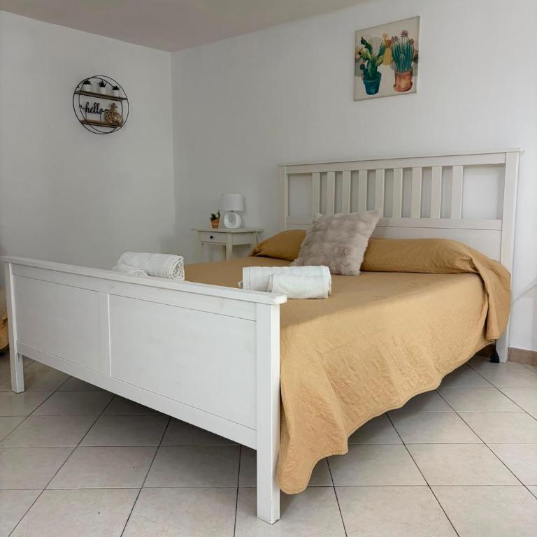Casa Mediterraneo - One-Bedroom Apartment - 6