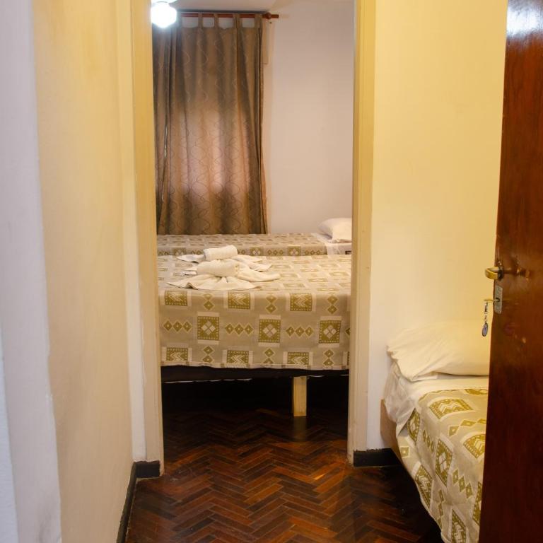 Hotel Luz y Fuerza Villa Giardino - Family Room with Private Bathroom - 2