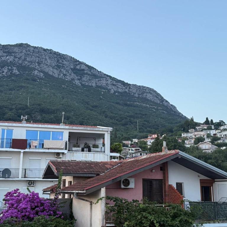 SOVA smart HOUSE - Superior Double or Twin Room with Mountain View - 1