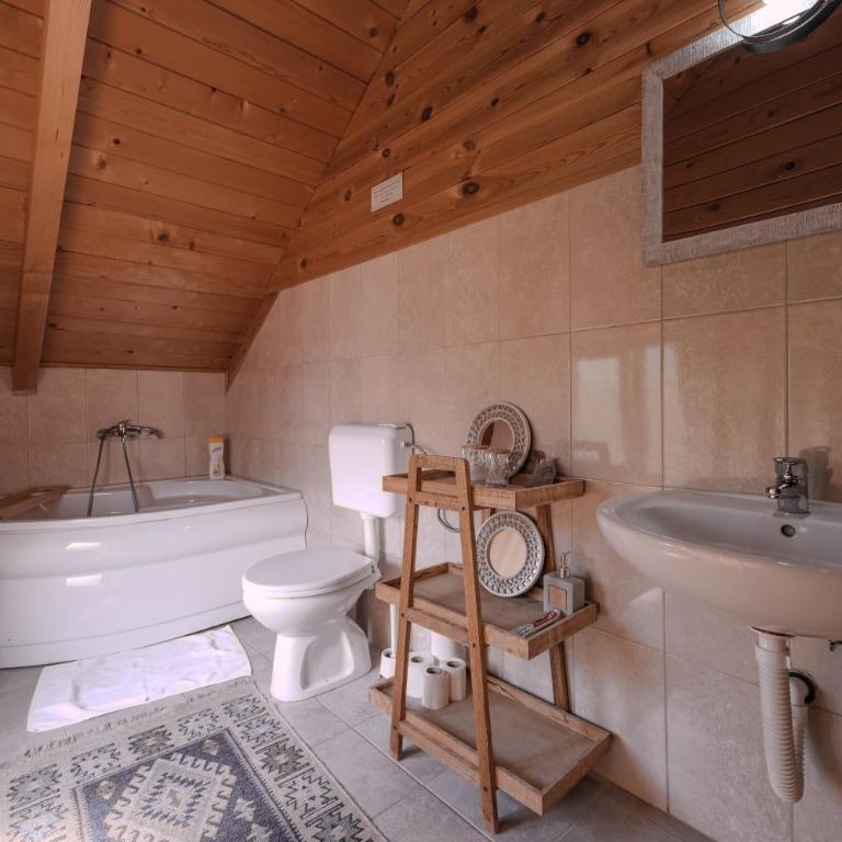 Monte Chalet Kolašin brvnara sa saunom - Vila sa Pogledom na Vrt - 62