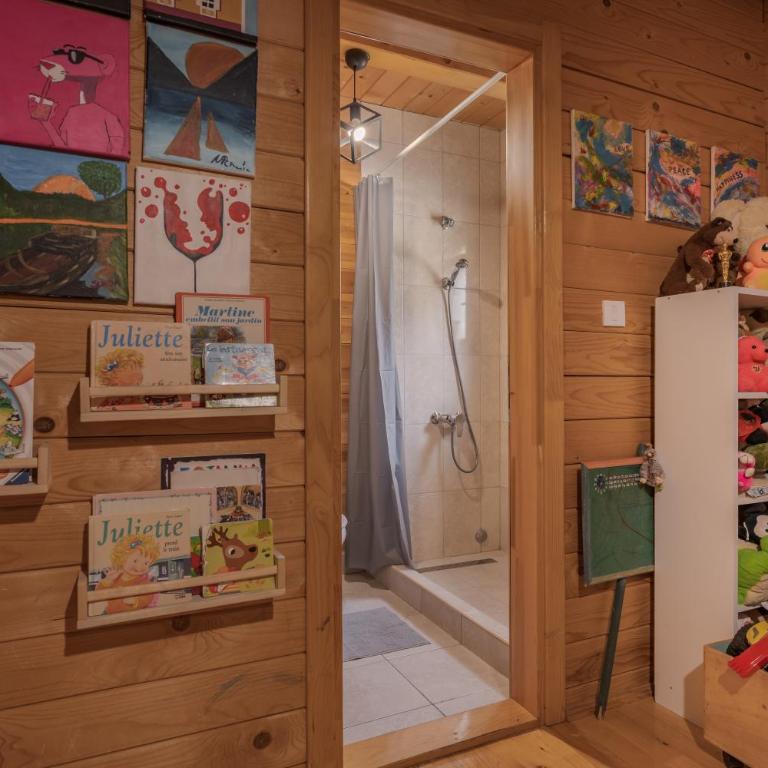 Monte Chalet Kolašin brvnara sa saunom - Vila sa Pogledom na Vrt - 71