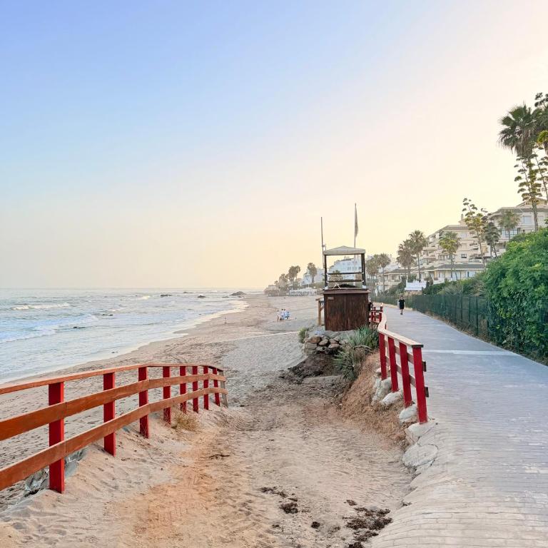 Sea Front View with Pool Paddle and Tennis Mijas - Apartamento de 1 dormitorio - 21