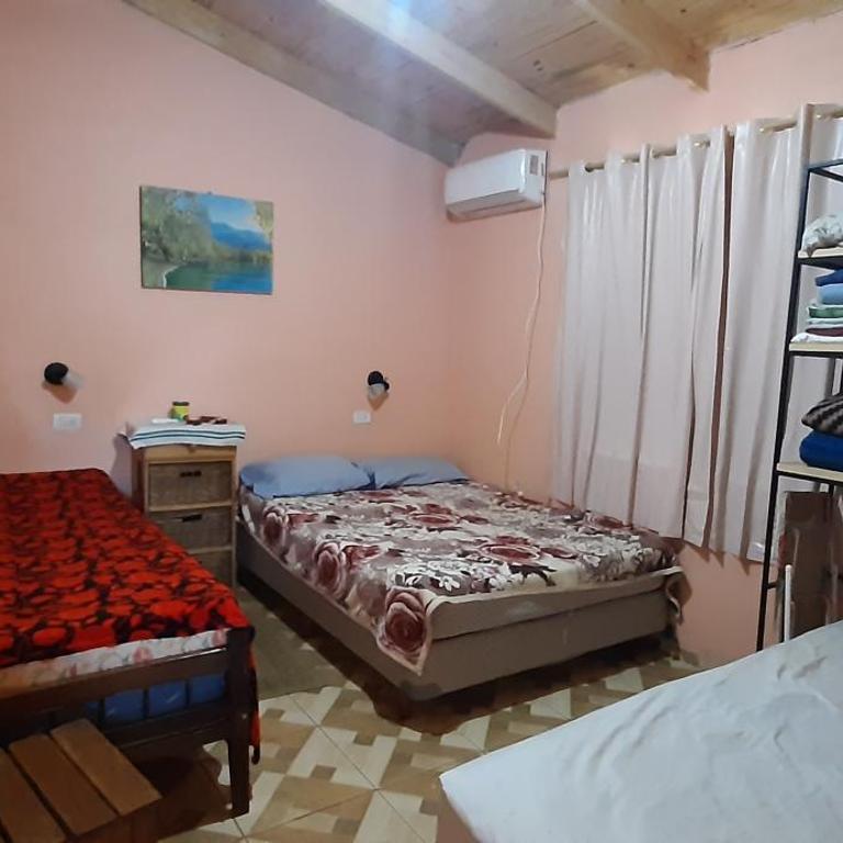 Casa con piscina en Gobernador Roca - Casa de 2 dormitorios - 10