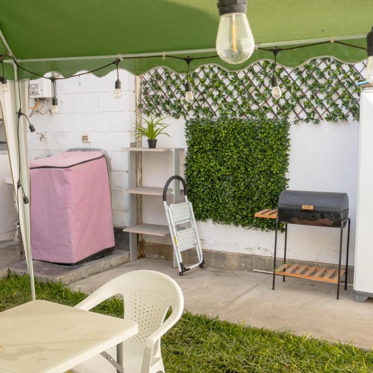 Don Checho's House - Three-Bedroom Home - 10