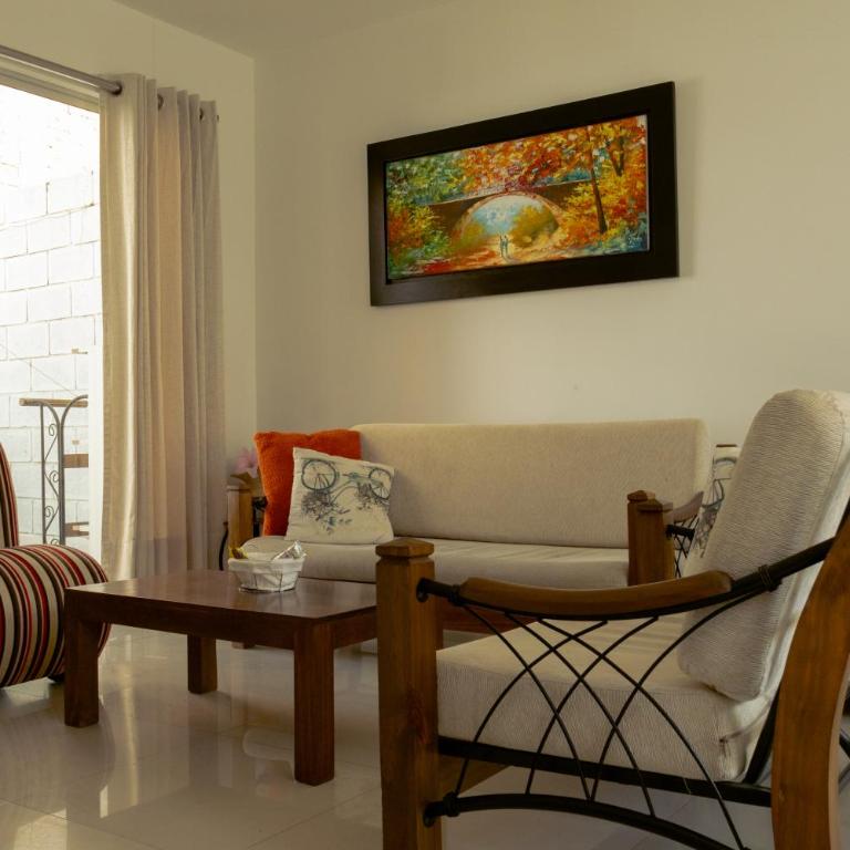 Don Checho's House - Three-Bedroom Home - 13