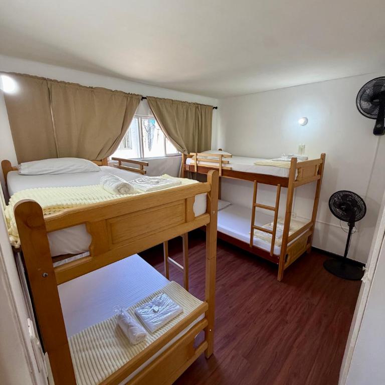 Hostal Beko - 4-Bed Mixed Dormitory Room - 2