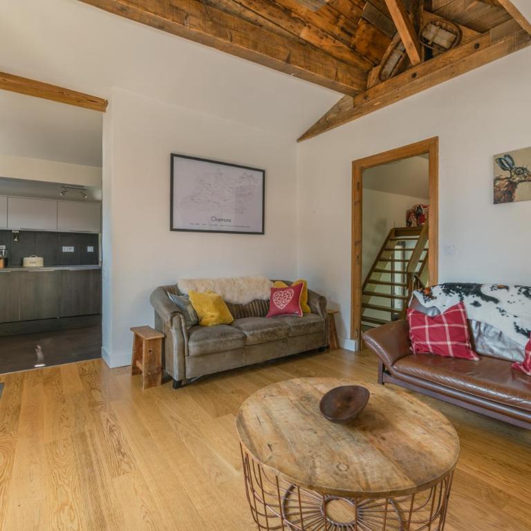 Chalet Whitmoore Argentière - Walk to Grands Montets Sleeps 7 - Happy Rentals - Chalet 3 Chambres - 10