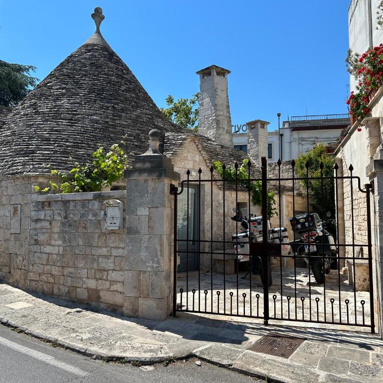 Trulli Lovers 3 - Two-Bedroom Apartment - 2