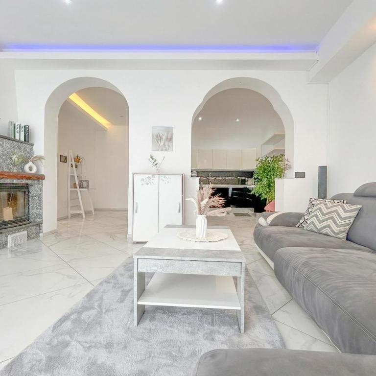 Cianta - Apartment with Terrace and Parking - Happy Rentals - Apartamento - Planta baja - 9