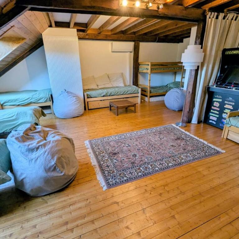 Grande maison familiale proche lac et stations - Maison de Vacances - 16