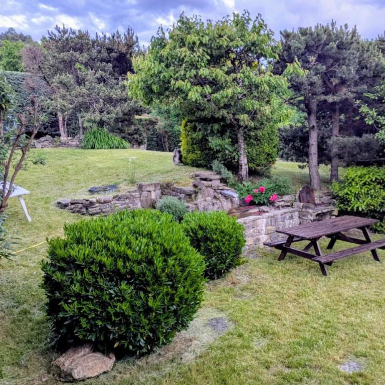 Grande maison familiale proche lac et stations - Maison de Vacances - 25