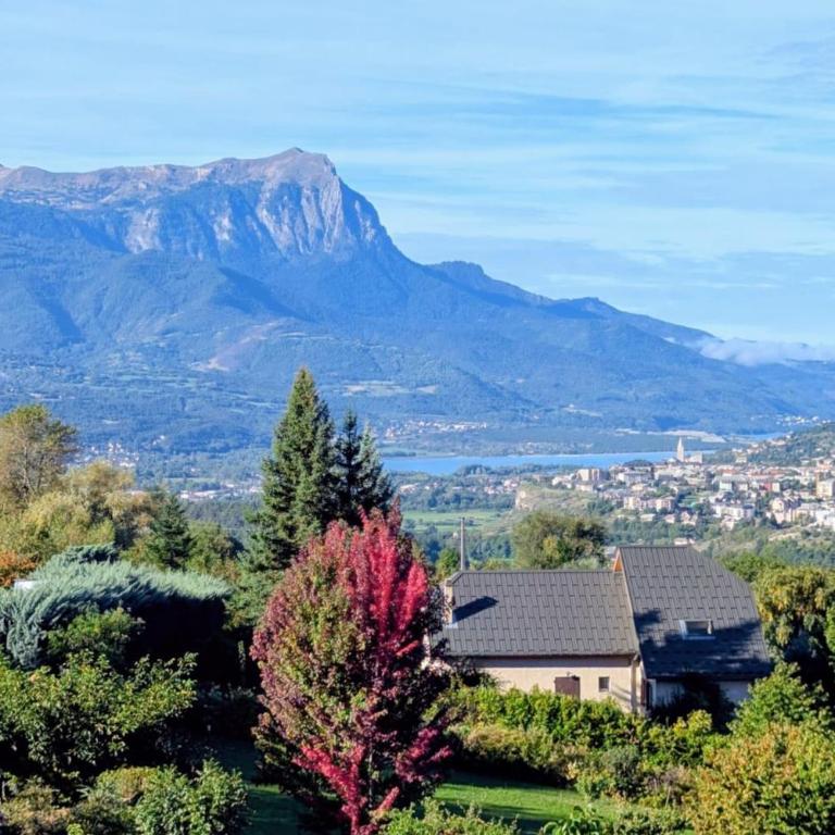 Grande maison familiale proche lac et stations - Maison de Vacances - 26