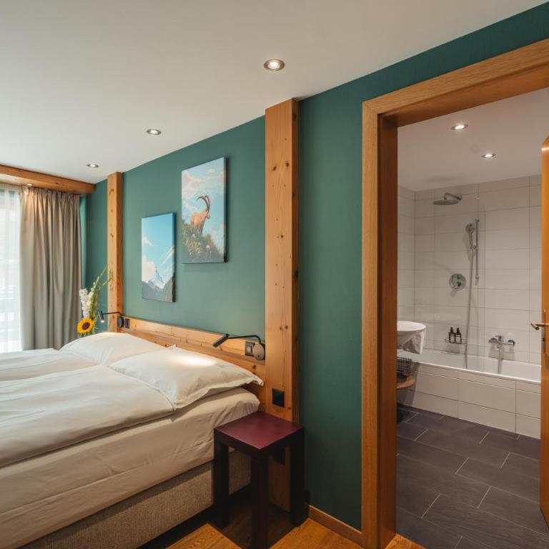 The Phoenix Fitness Hotel & free Spa Access at Alpen Resort - Superior Doppelzimmer - 6