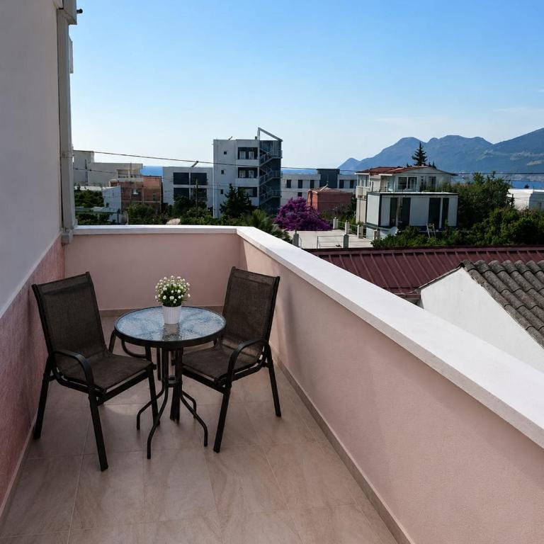 Apartments Taida - Apartman sa Dve Spavaće Sobe i Balkonom (5 Odraslih Osoba) - 7