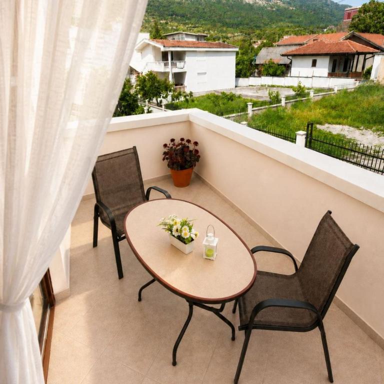 Apartments Taida - Apartman sa Dve Spavaće Sobe i Balkonom (5 Odraslih Osoba) - 6