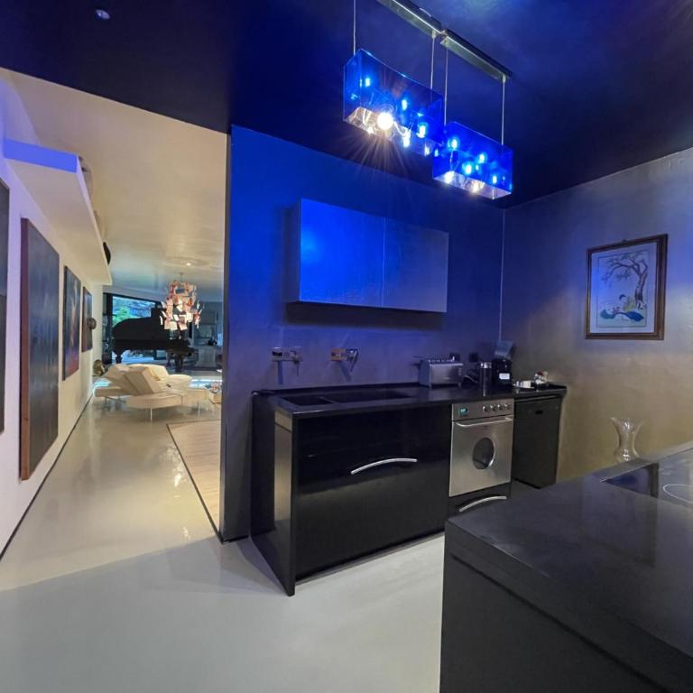 Elite Cinqueterre Design Apartment Vip Jacuzzi Seaview & Garden - Three-Bedroom Apartment - 8