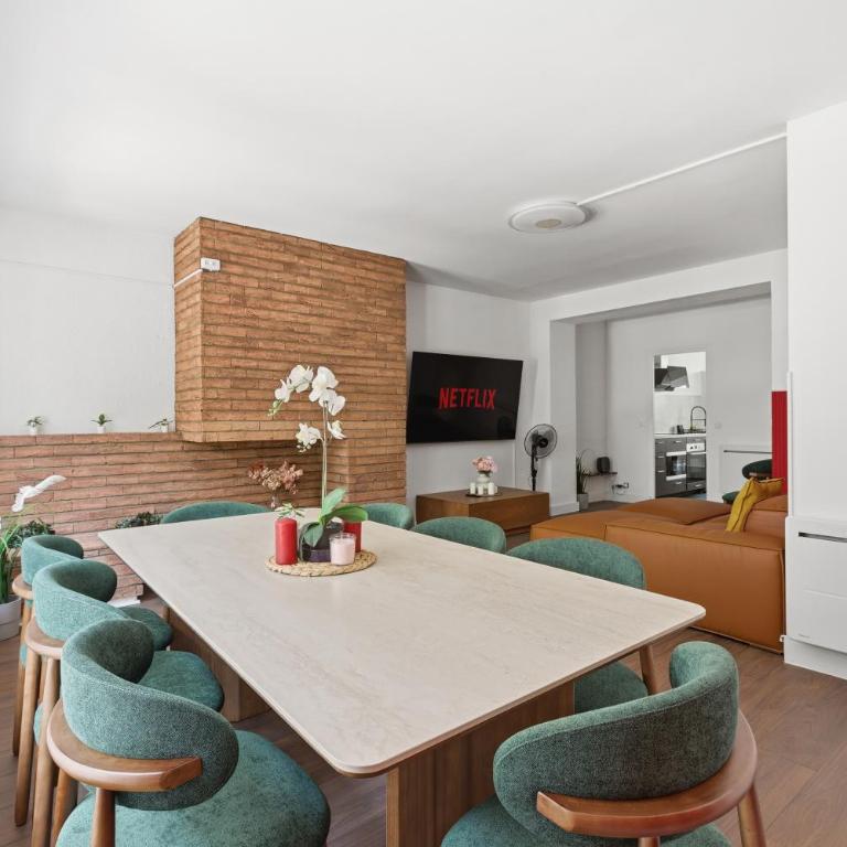 Grand 4BR Paris Flat Near the Louvre with Netflix - Apartamento con 4 dormitorios - 2