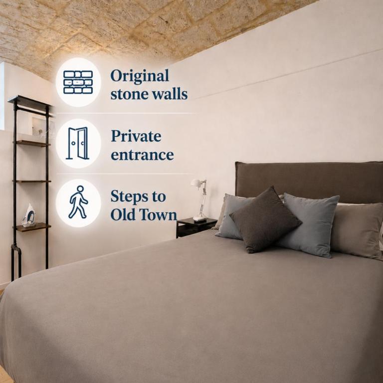 Bari LandLord 31- Old Town Apartment - Deluxe Double Studio - 1