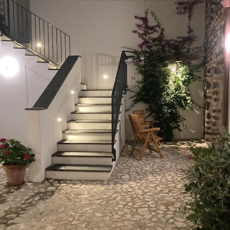 Zenia B - Two-Bedroom Apartment with free parking - 3