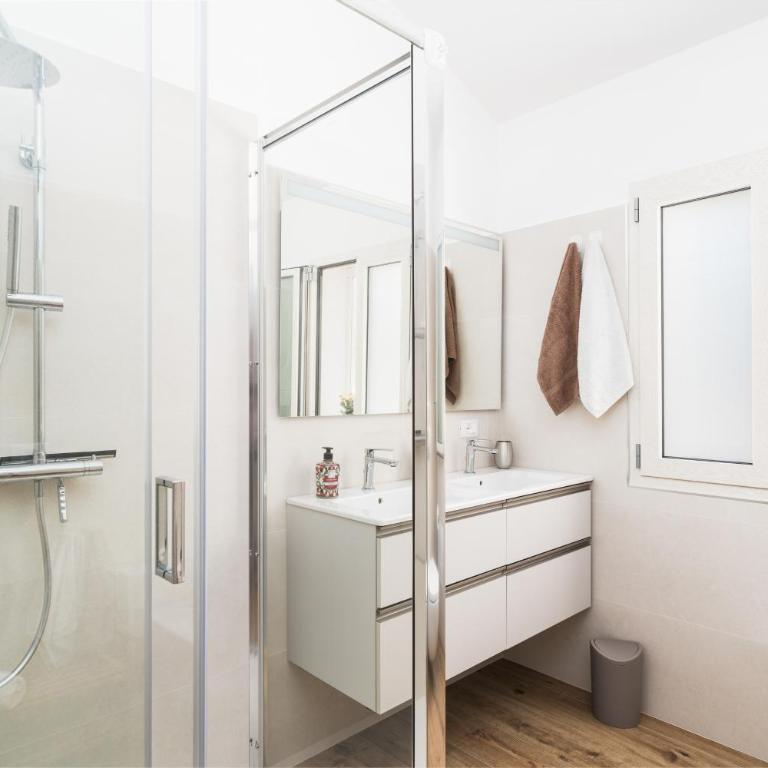 Villa Piricone - Two-Bedroom House - 20