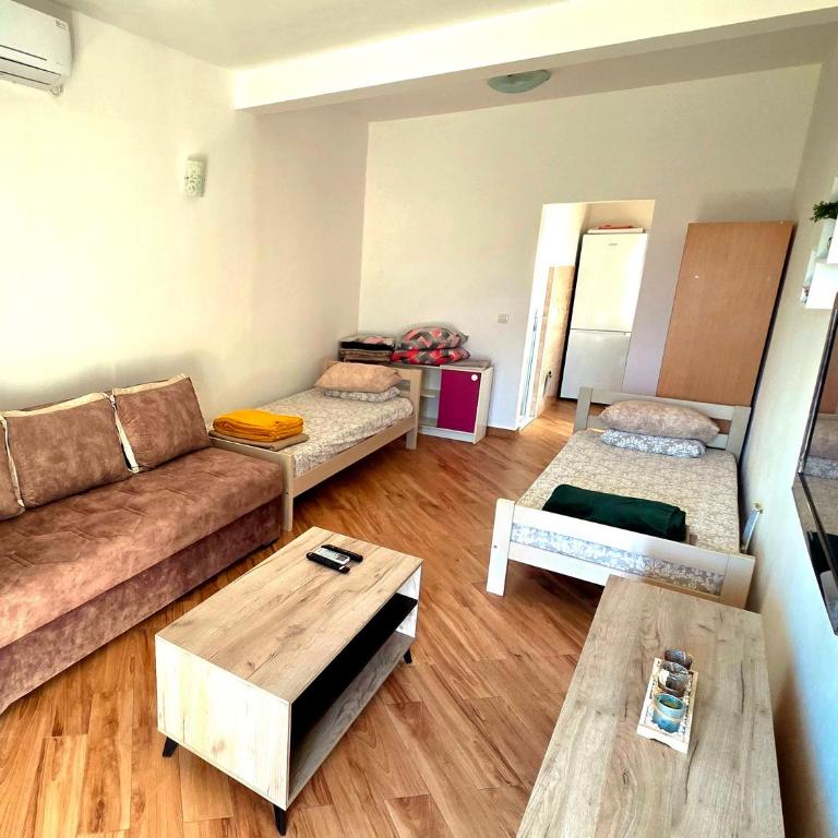 Studio Apartman Susanj Bar - One-Bedroom Apartment - 3