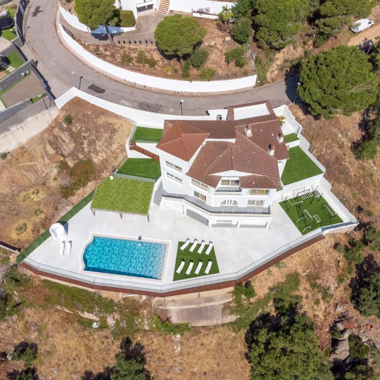 Villa Aurea, Pool, Jacuzi and Panoramic View - Villa - 5