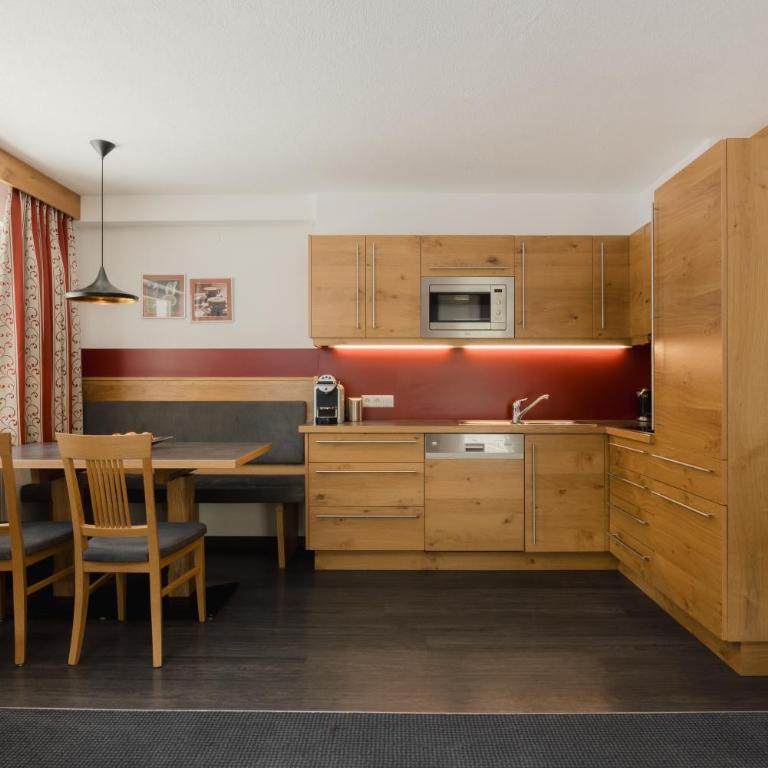 Appartement Désirée inkl der SUPER SOMMER CARD im SOMMER 2026 - Appartamento con 2 Camere da Letto, Balcone e Terrazza - 3