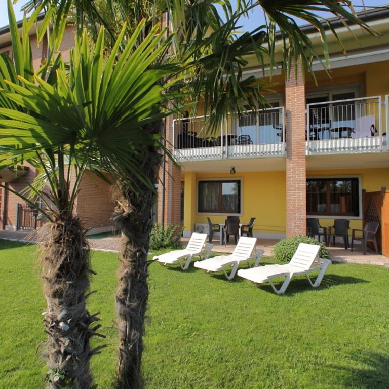 Hotel Campanello - Appartamento con Giardino e Patio - 1