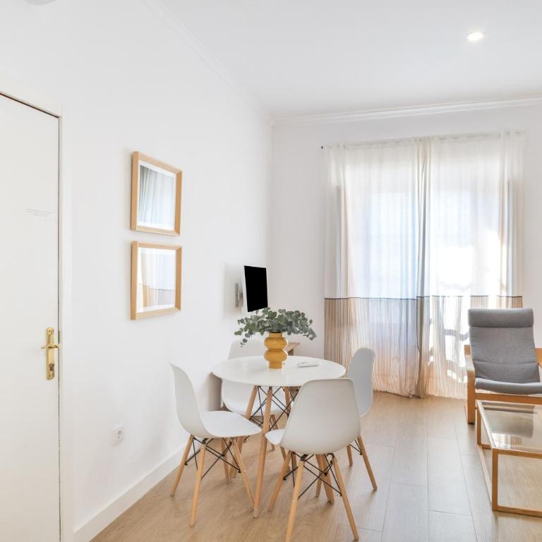 Céntrico y Luminoso Apartamento - Apartamento Superior de 2 dormitorios - 26