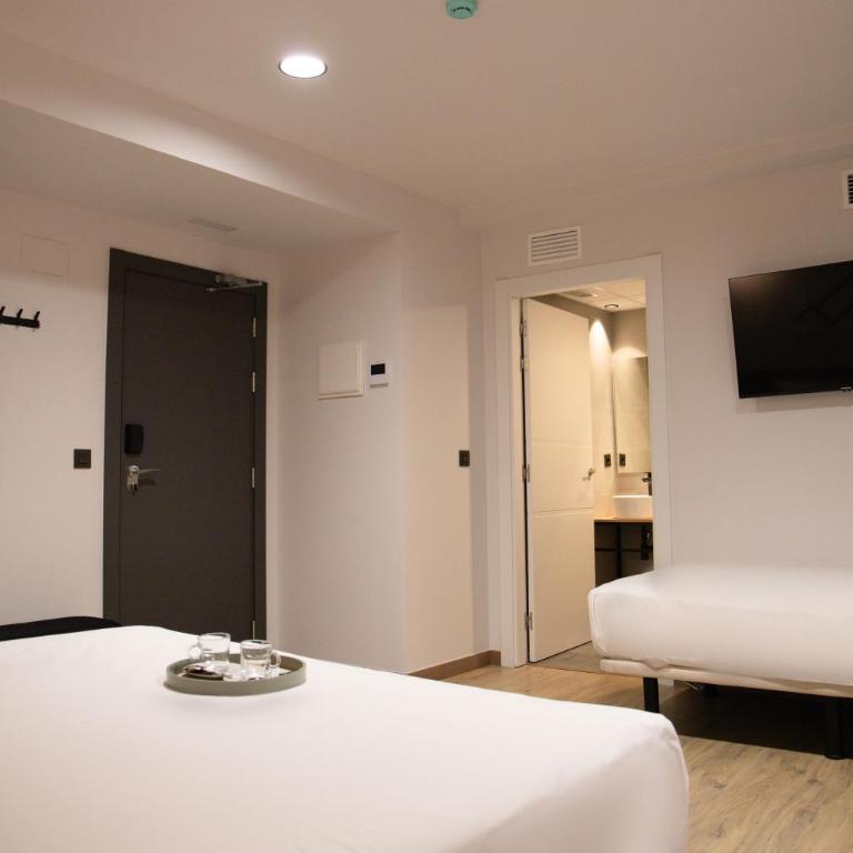 Inkigo Rooms - Classic Dreibettzimmer - 4