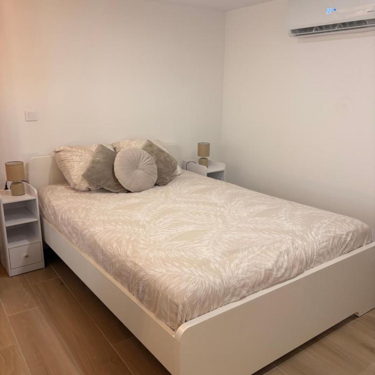 Studio indépendant 15 min des plages Parking - Apartment mit 1 Schlafzimmer - 4