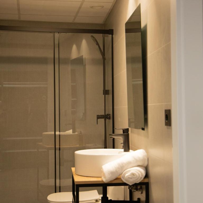 Inkigo Rooms - Comfort Dreibettzimmer - 1