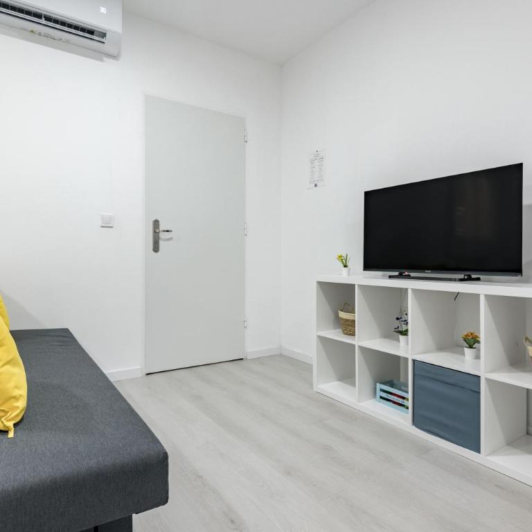 Apartment G Private Complex Metro 4 Guests - Apartamento Estudio - 1 cama doble - 7