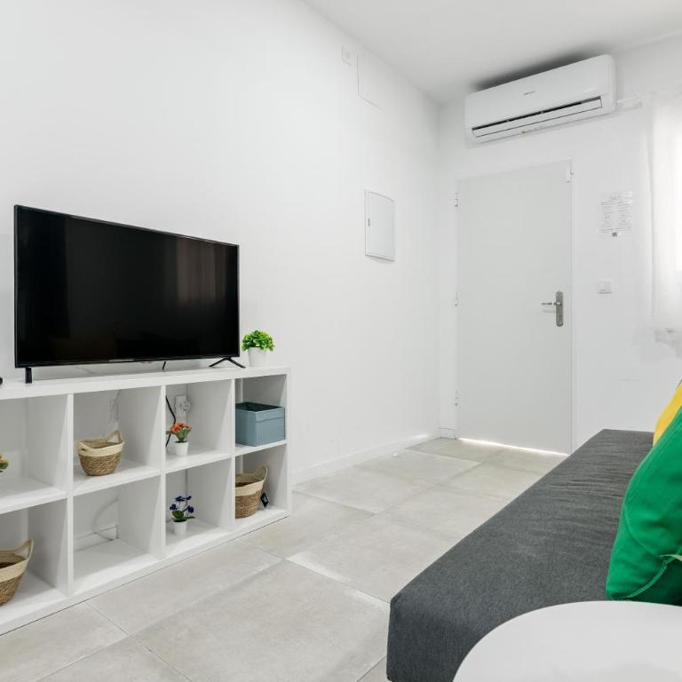 Apartment 1 Private complex Parking 6 people - Apartamento Estudio - 7