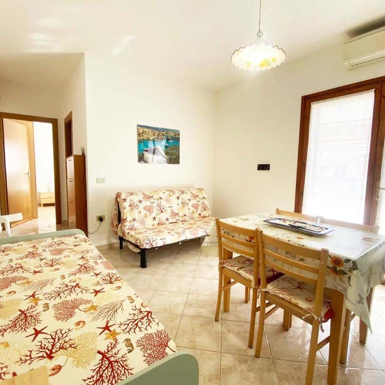 LaureLiving Holiday Home Residenza Capitani - Appartamento con 1 Camera da Letto - 4
