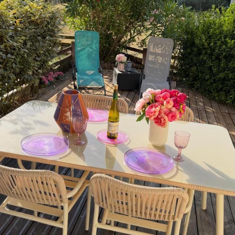 Quiet, cozy and central Beach Apartment with Pool &Terrasse - Appartement 1 Chambre - 4