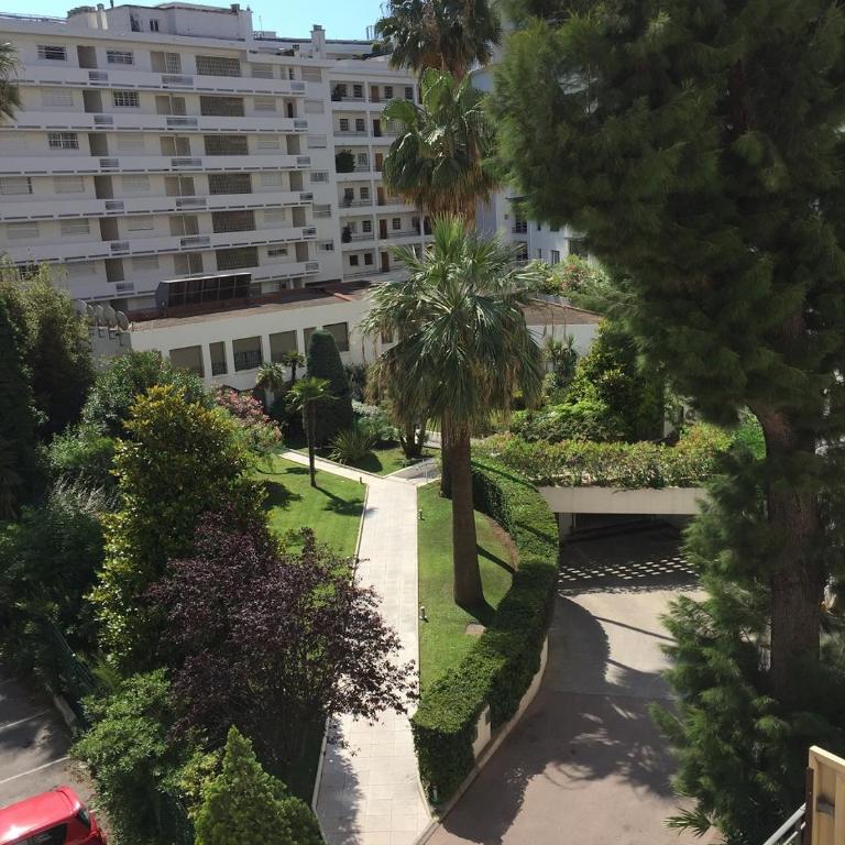 New - cosy & nice Apartment in Palais Miramar - Appartement avec Balcon - 17