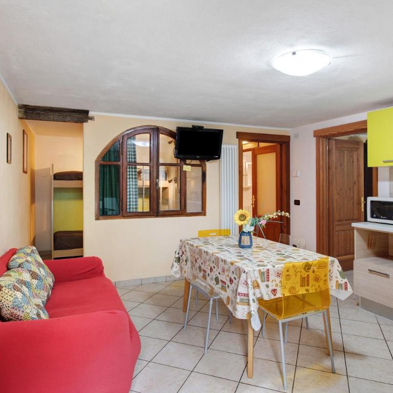 Bilocale in Casa Storica - Appartamento con doccia - 2