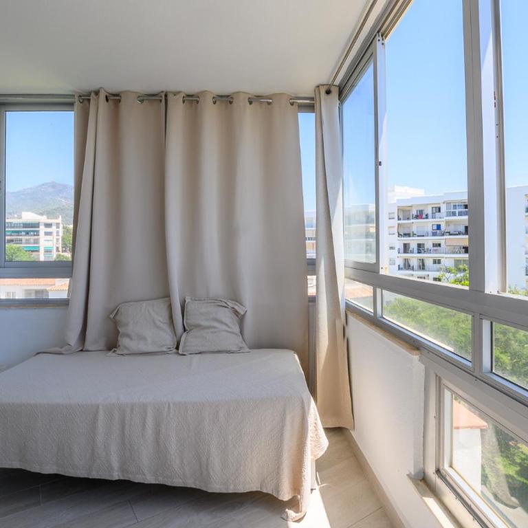 SEA VIEW & BEACH ACCESS - Center - Apartamento de 2 dormitorios - 60