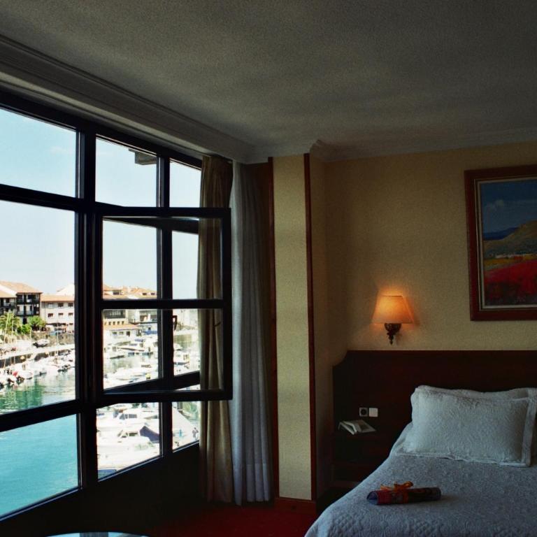 Las Rocas - Double or Twin Room with View - 16