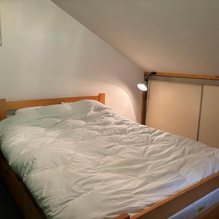 Appartement 4 pièces ensoleillé, balcon sud, près du téléphérique - FR-1-464-193 - Three-Bedroom Apartment - 15