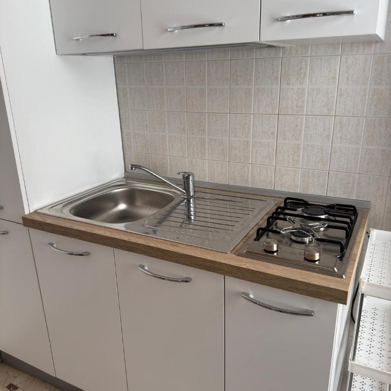 La casa di GiòGiò - Appartamento con 2 Camere da Letto - 8